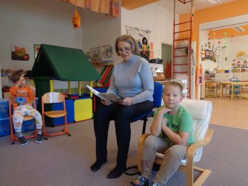 Čtení s babičkou