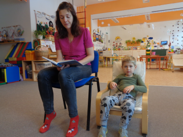 Čtení s&nbsp;maminkou na Broučkovi